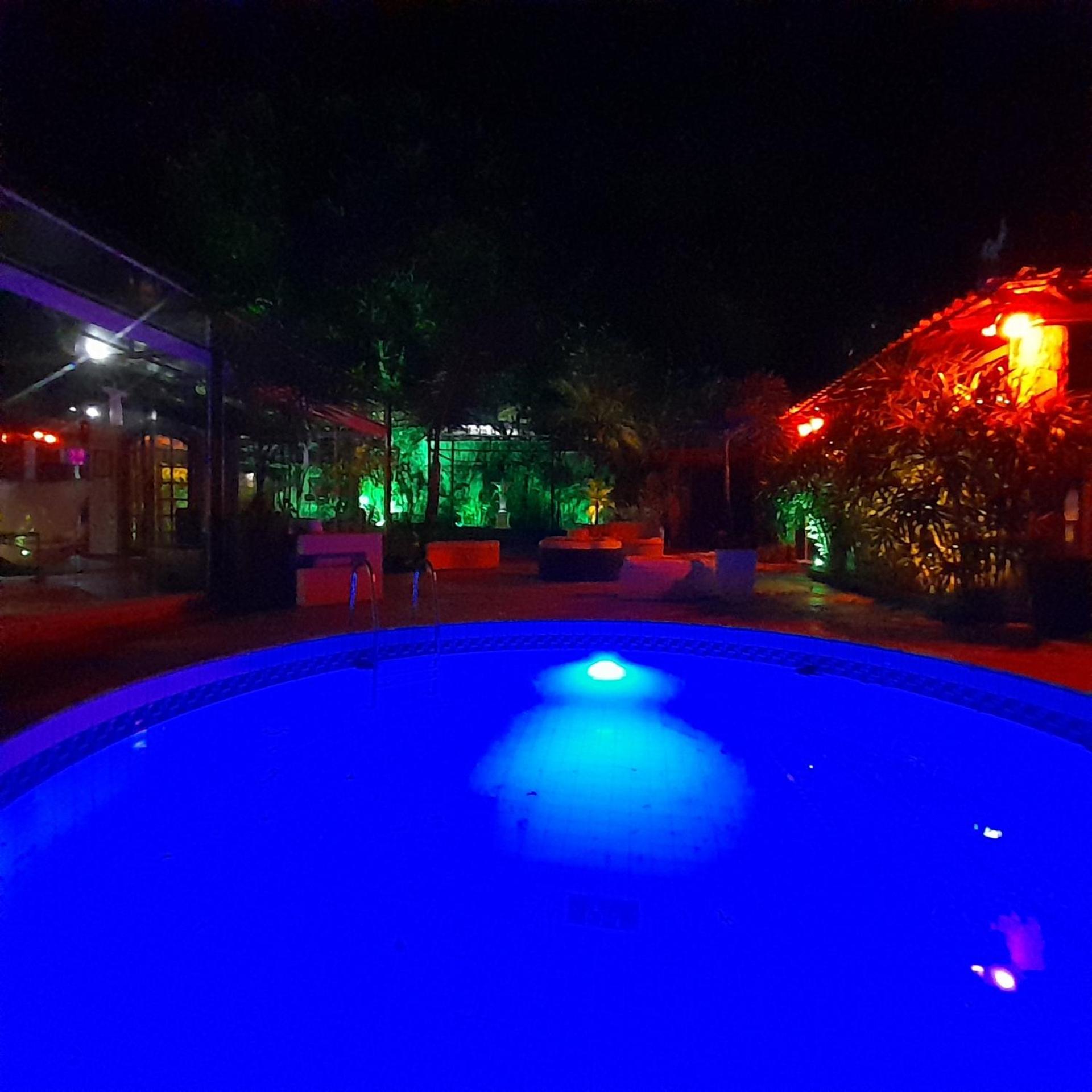 Сasa de vacaciones Casa 6 Quartos Piscina E Sauna